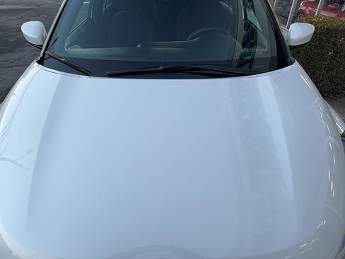 Used 2018 Nissan Kicks SV image 25