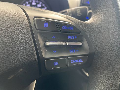 Used 2018 Hyundai Elantra GT image 39