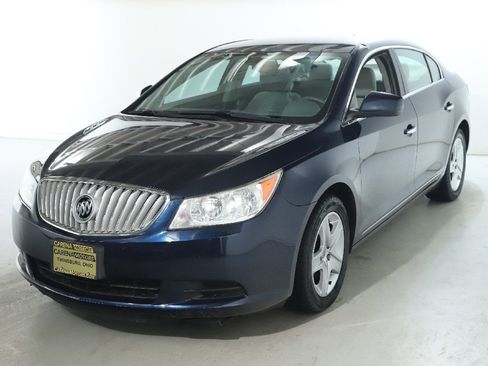 Used 2011 Buick LaCrosse CX image 3