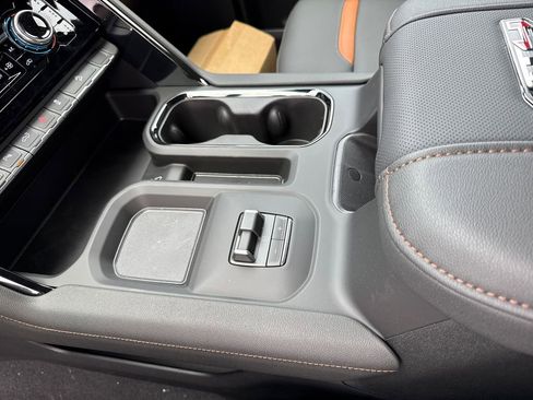 New 2026 GMC Sierra 2500 AT4 w/ AT4 Premium Plus Package AWD/4WD image 26