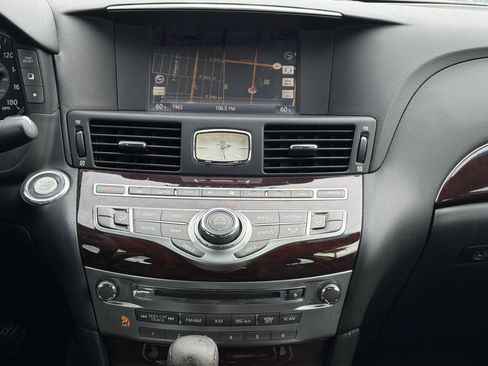 Used 2013 INFINITI M37 x w/ Premium Pkg AWD/4WD image 17