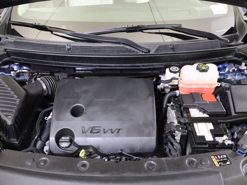 Used 2023 Buick Enclave Avenir w/ Avenir Technology Package image 14