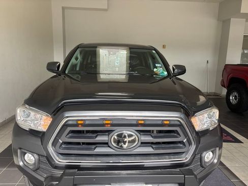 Certified 2021 Toyota Tacoma SR5 RWD image 5