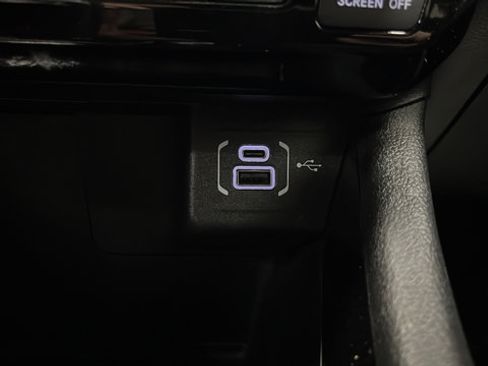 Used 2025 Jeep Compass Limited AWD/4WD image 29