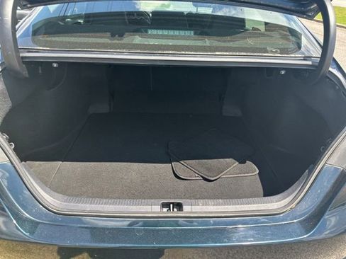 Used 2021 Toyota Camry SE FWD image 20