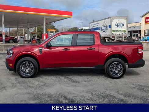 New 2025 Ford Maverick XLT image 9