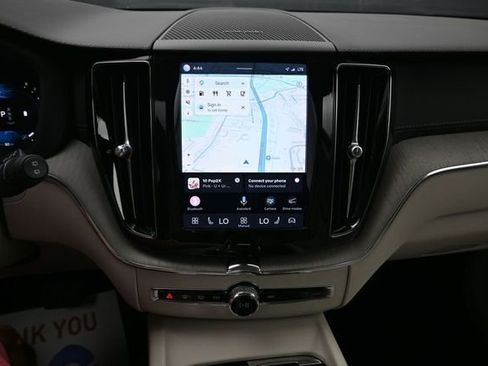 Used 2023 Volvo XC60 B5 Ultimate w/ Protection Package Premier AWD/4WD image 14