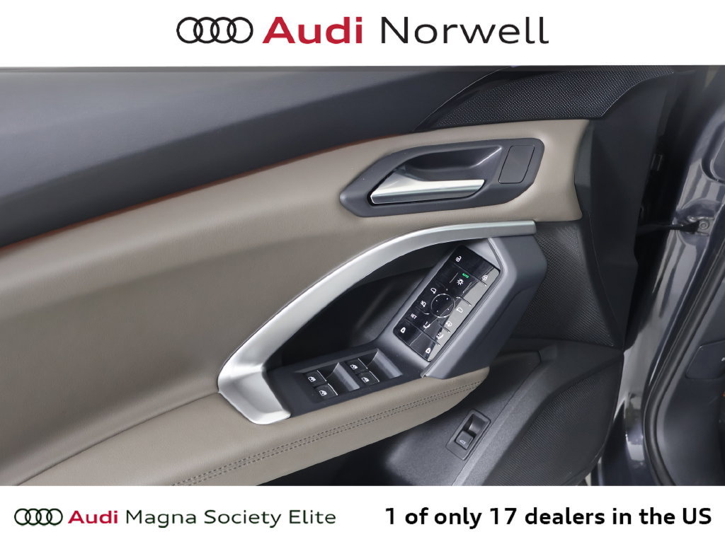 Used 2025 Audi Q5 Premium w/ Convenience Package AWD/4WD image 20