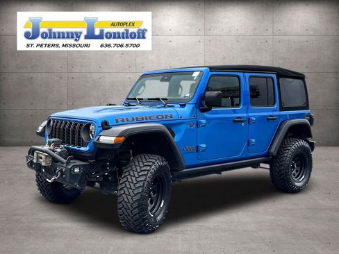 Used 2024 Jeep Wrangler Unlimited Rubicon image 4