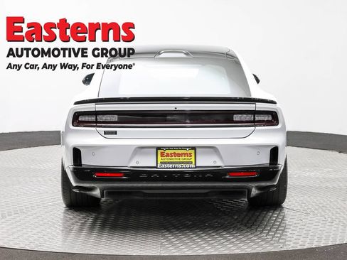 Used 2024 Dodge Charger Daytona Scat Pack w/ Plus Group AWD/4WD image 6