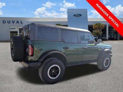 New 2025 Ford Bronco Badlands w/ Sasquatch Package