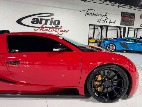 Used 2008 Bugatti Veyron custom interior, Ryft exhaust image 36