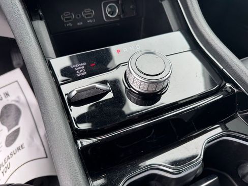 Used 2023 Jeep Grand Cherokee Limited image 14