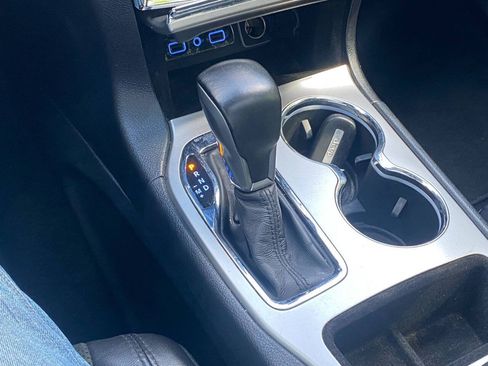 Used 2019 Jeep Grand Cherokee Altitude AWD/4WD image 36