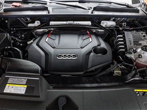 Used 2022 Audi SQ5 Premium Plus w/ Premium Plus Package image 29