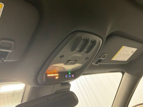 Used 2024 Buick Envista Avenir FWD image 25