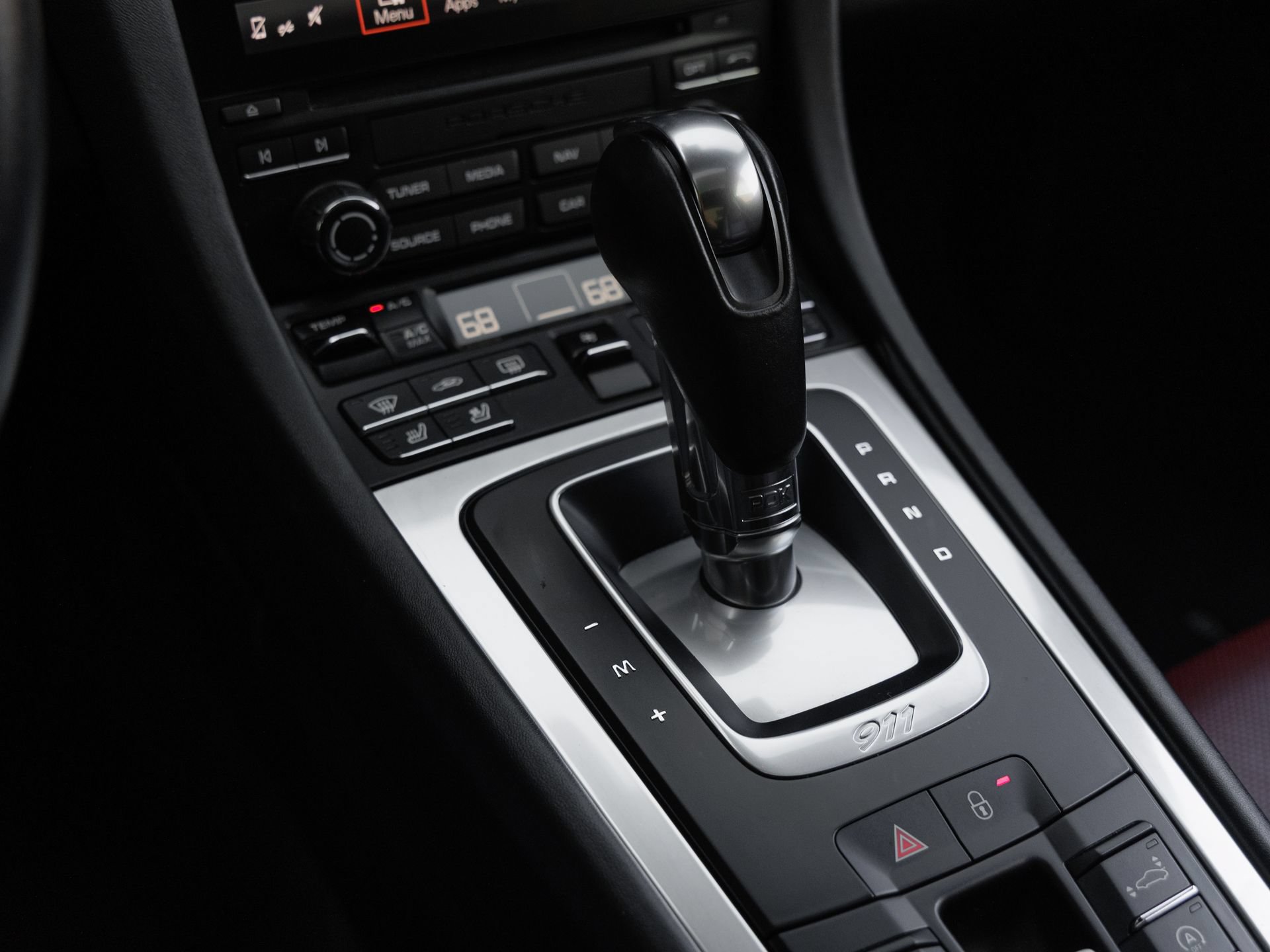 Certified 2018 Porsche 911 Turbo AWD/4WD image 20