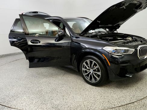 Used 2023 BMW X5 xDrive40i w/ Executive Package AWD/4WD image 9