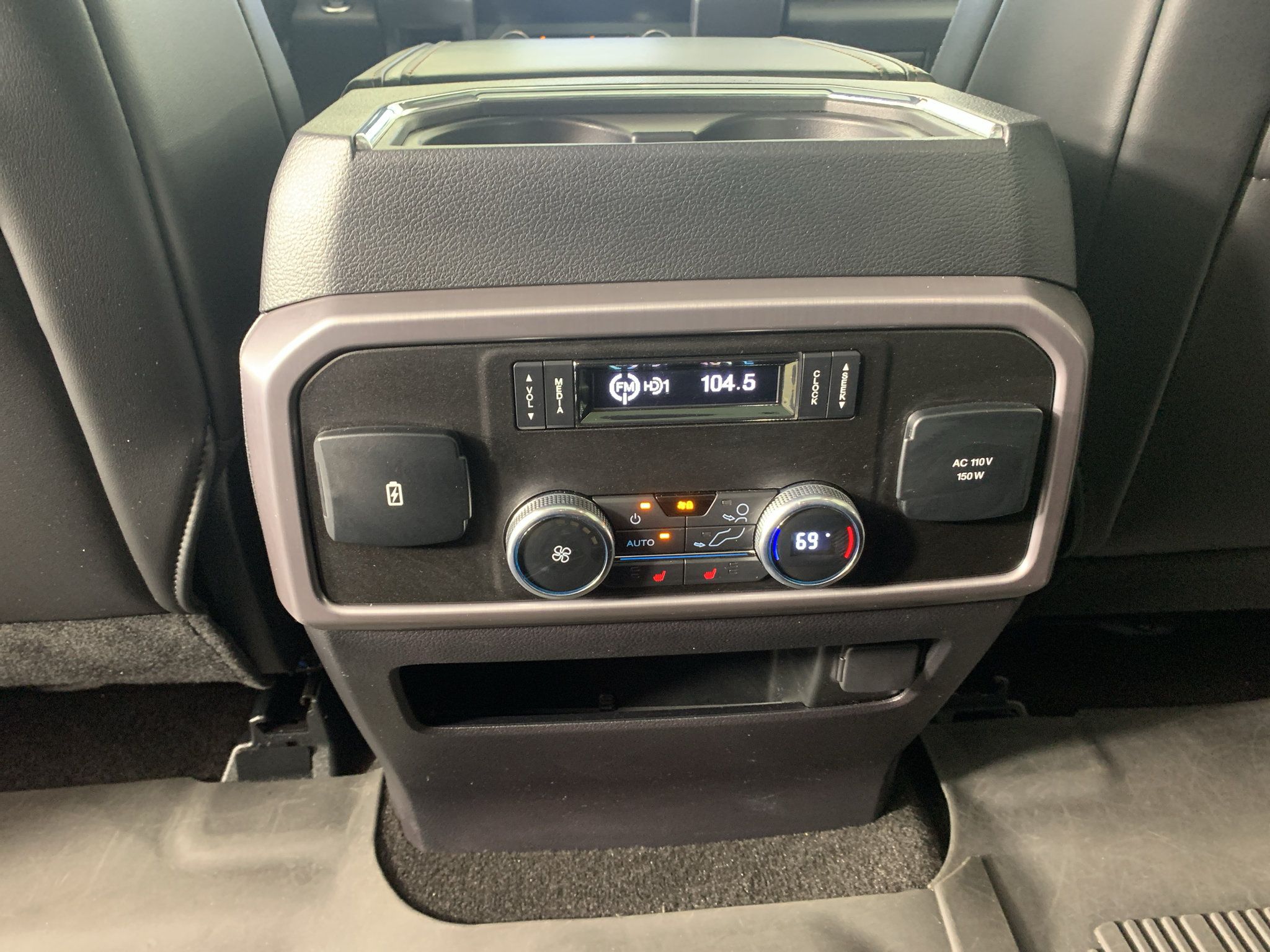 Used 2019 Ford Expedition Platinum AWD/4WD image 31