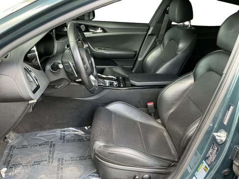 Used 2022 Kia Stinger GT-Line w/ Sun & Sound Package image 9