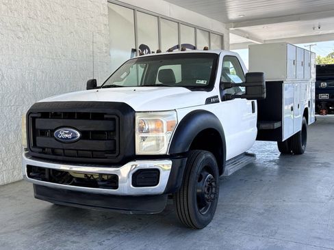 Used 2011 Ford F550 4X2 2dr Regular Cab 140.8 200. w/ Payload Upgrade Pkg image 1