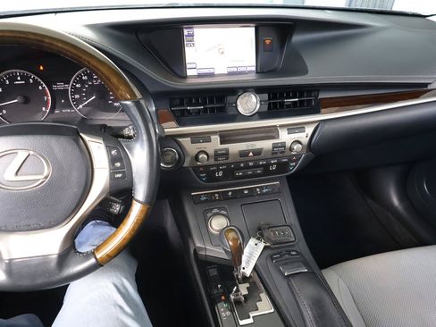 Used 2014 Lexus ES 350 FWD image 44