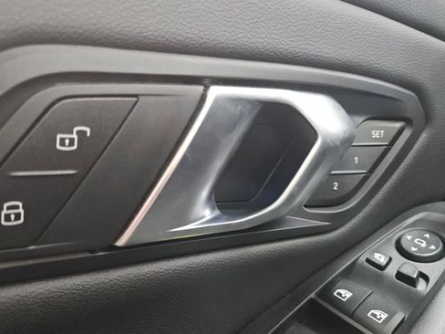 Used 2025 BMW 330i xDrive Sedan image 19