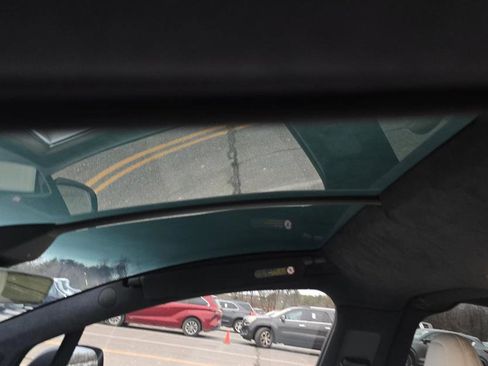 Used 2023 Tesla Model X image 15