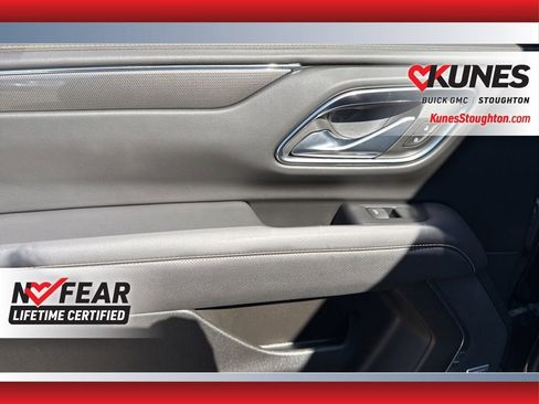 Used 2023 GMC Yukon AT4 image 24