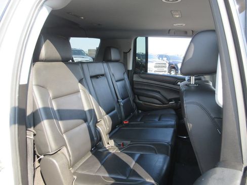 Used 2019 Chevrolet Suburban LT AWD/4WD image 24