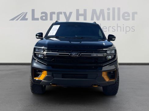 Certified 2025 Ford Expedition Tremor AWD/4WD image 8