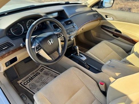 Used 2008 Honda Accord EX image 9