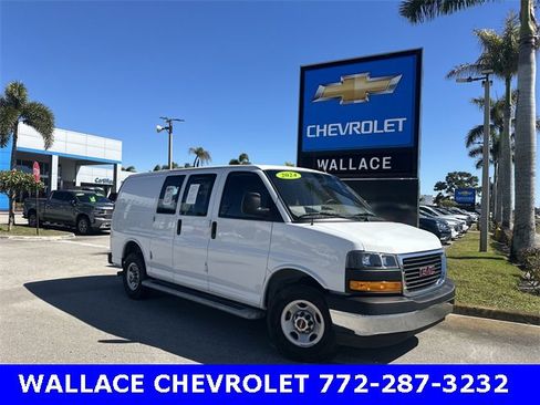 Used 2024 GMC Savana 2500 w/ Driver Convenience Package image 1