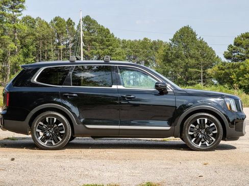 Used 2023 Kia Telluride SX Prestige AWD/4WD image 5