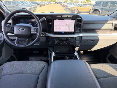Used 2024 Ford F250 XLT w/ Black Appearance Package AWD/4WD image 19