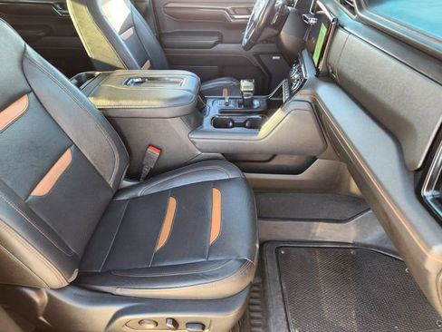 Used 2022 GMC Sierra 1500 AT4 w/ AT4 Premium Package image 15