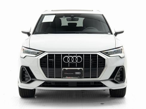 Certified 2025 Audi Q3 2.0T Premium Plus w/ Premium Plus Package image 27