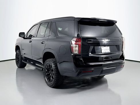 Used 2024 Chevrolet Tahoe Z71 w/ Luxury Package AWD/4WD image 7