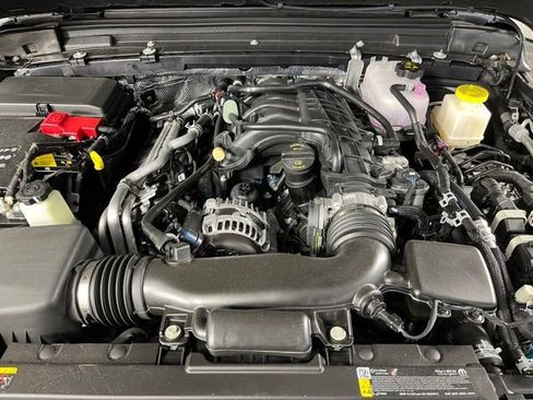 Used 2026 Jeep Gladiator Sport image 46