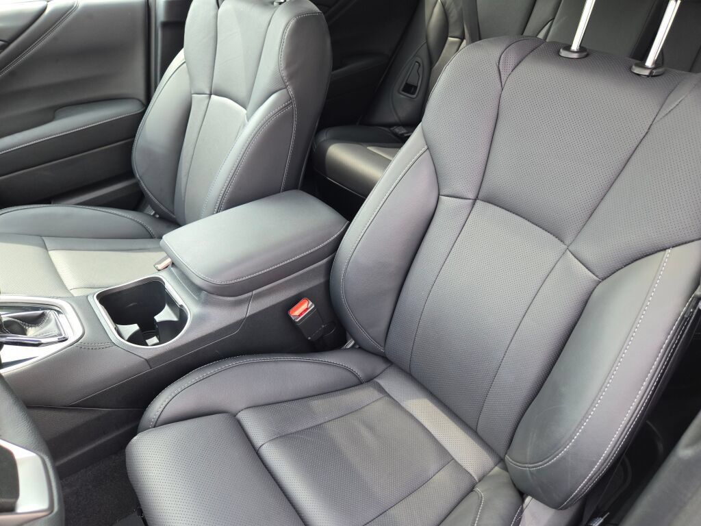 Used 2025 Subaru Outback Limited AWD/4WD image 22