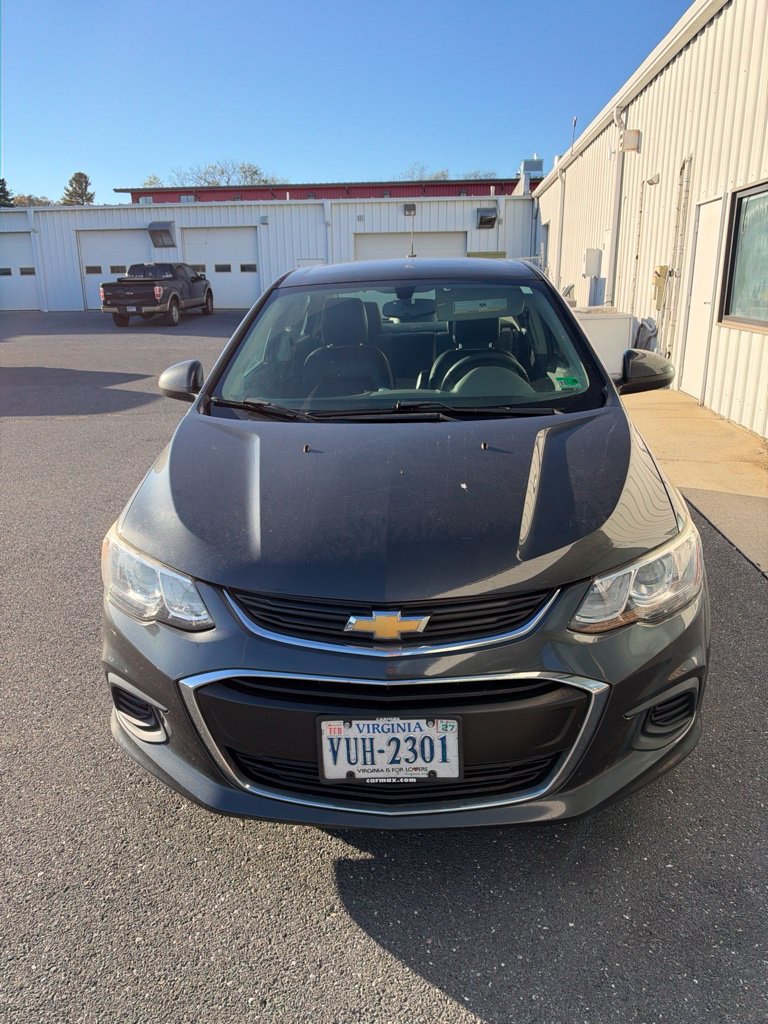 Used 2019 Chevrolet Sonic Premier FWD image 2