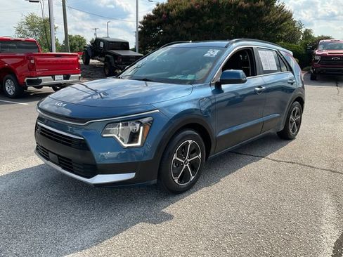 Used 2024 Kia Niro EX FWD image 1