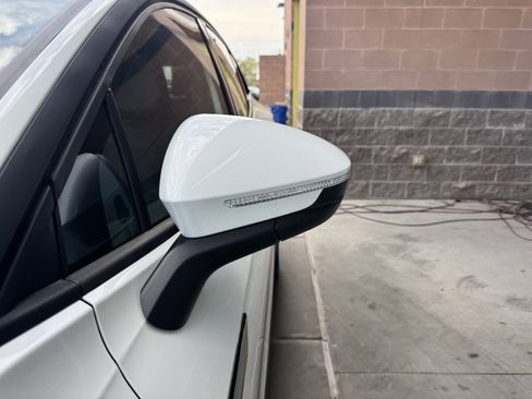 Used 2024 Volkswagen ID.4 S image 12