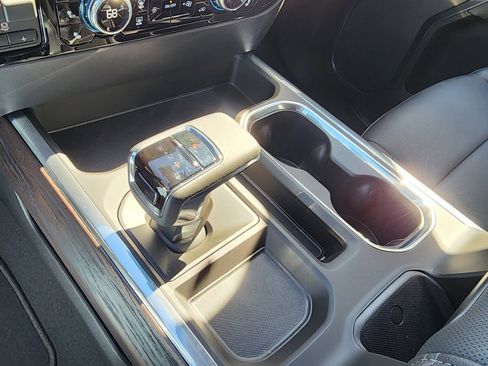 New 2026 GMC Sierra 1500 SLT w/ SLT Premium Plus Package image 30