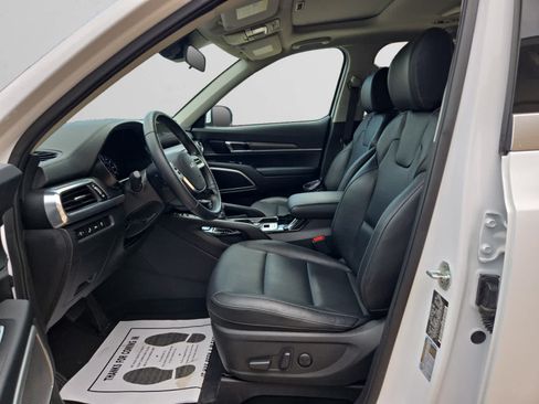 Used 2022 Kia Telluride S FWD image 9