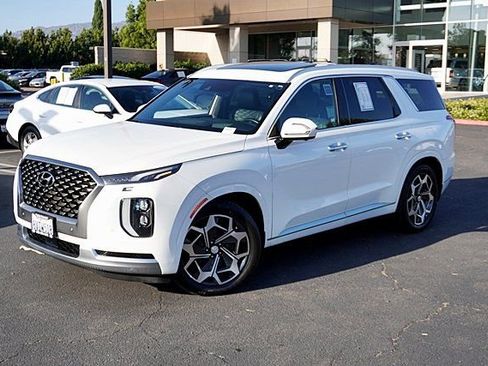 Used 2021 Hyundai Palisade Calligraphy FWD image 3