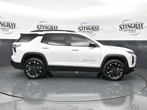 Used 2025 Chevrolet Equinox RS w/ Safety and Technology Package FWD image 10