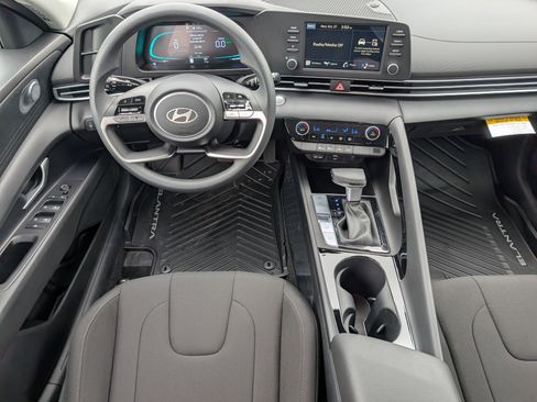 New 2026 Hyundai Elantra Blue image 6