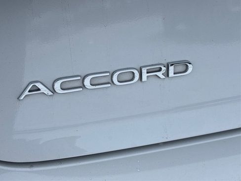 Used 2025 Honda Accord SE image 14