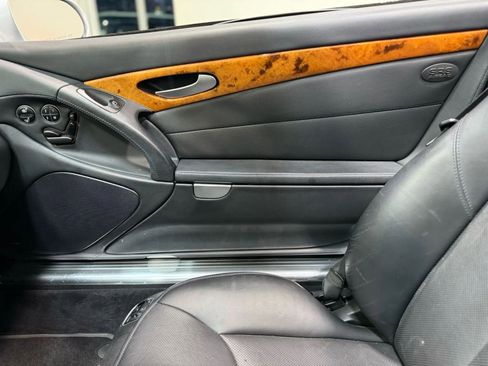 Used 2008 Mercedes-Benz SL 550 w/ P1 Pkg image 29